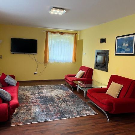 Apartament Plaza Z 2 Sypialniami I Salonem - 150 M Od Morza Apartman Kołobrzeg Kültér fotó